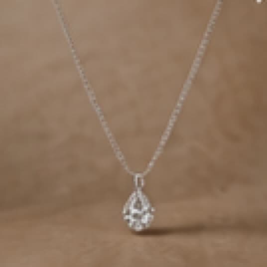 Teardrop Pendant Necklace